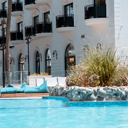 Diamma Conference & Hotel 5*