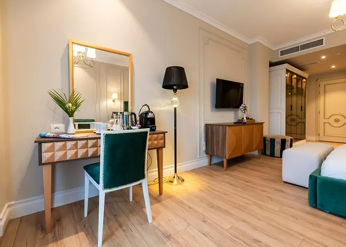 Hotel Diamma Conference & Kryemedhej