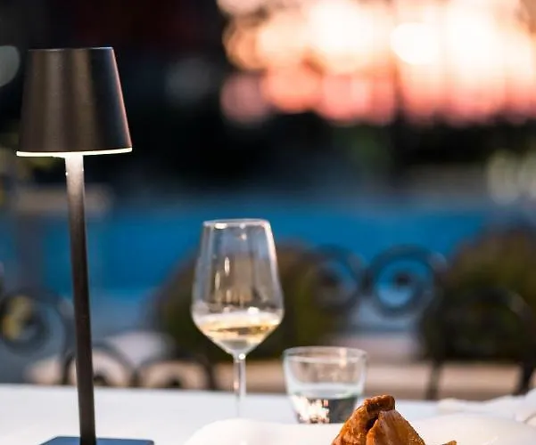 Отель Diamma Conference & Kryemedhej